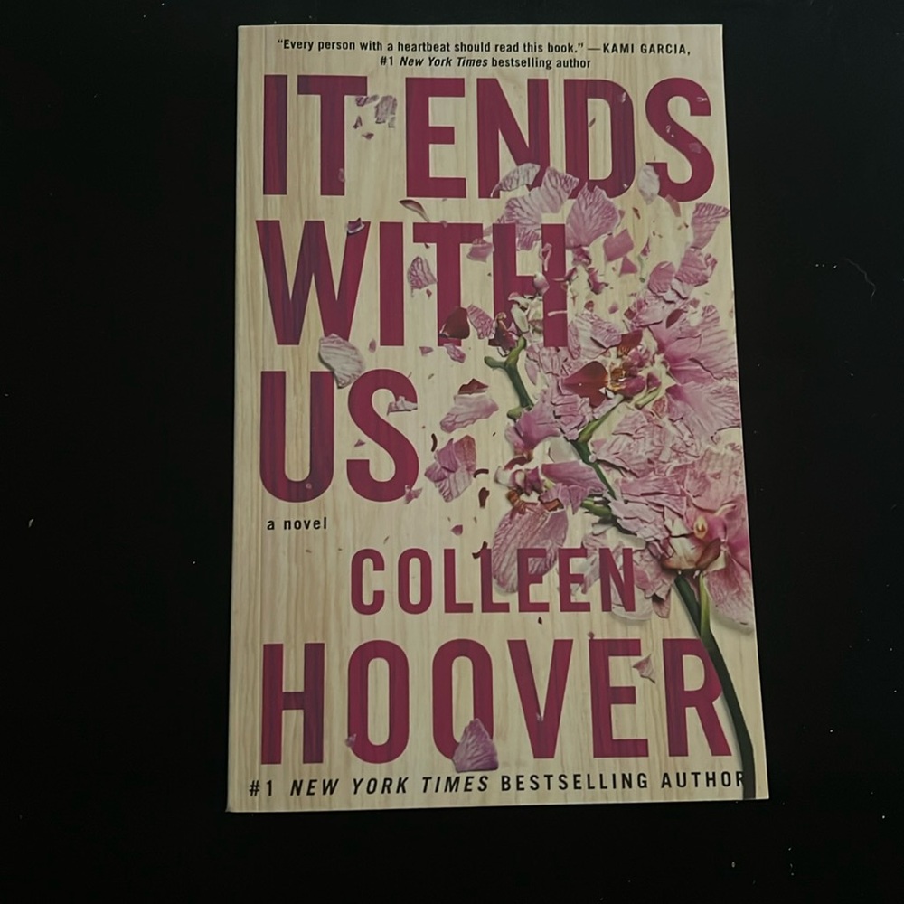 It Ends With Us by Colleen Hoover